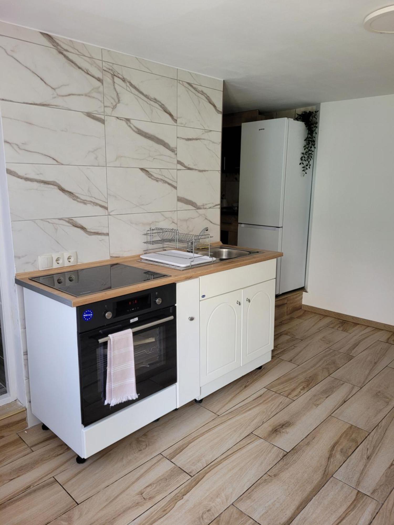 Two-Bedrooms Apt ซีบิว ภายนอก รูปภาพ