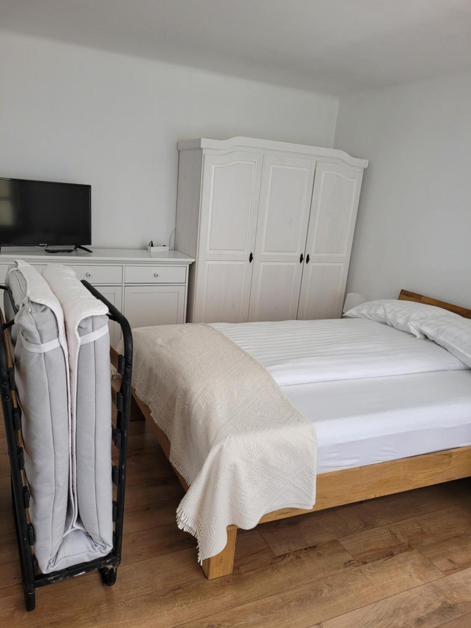 Two-Bedrooms Apt ซีบิว ภายนอก รูปภาพ